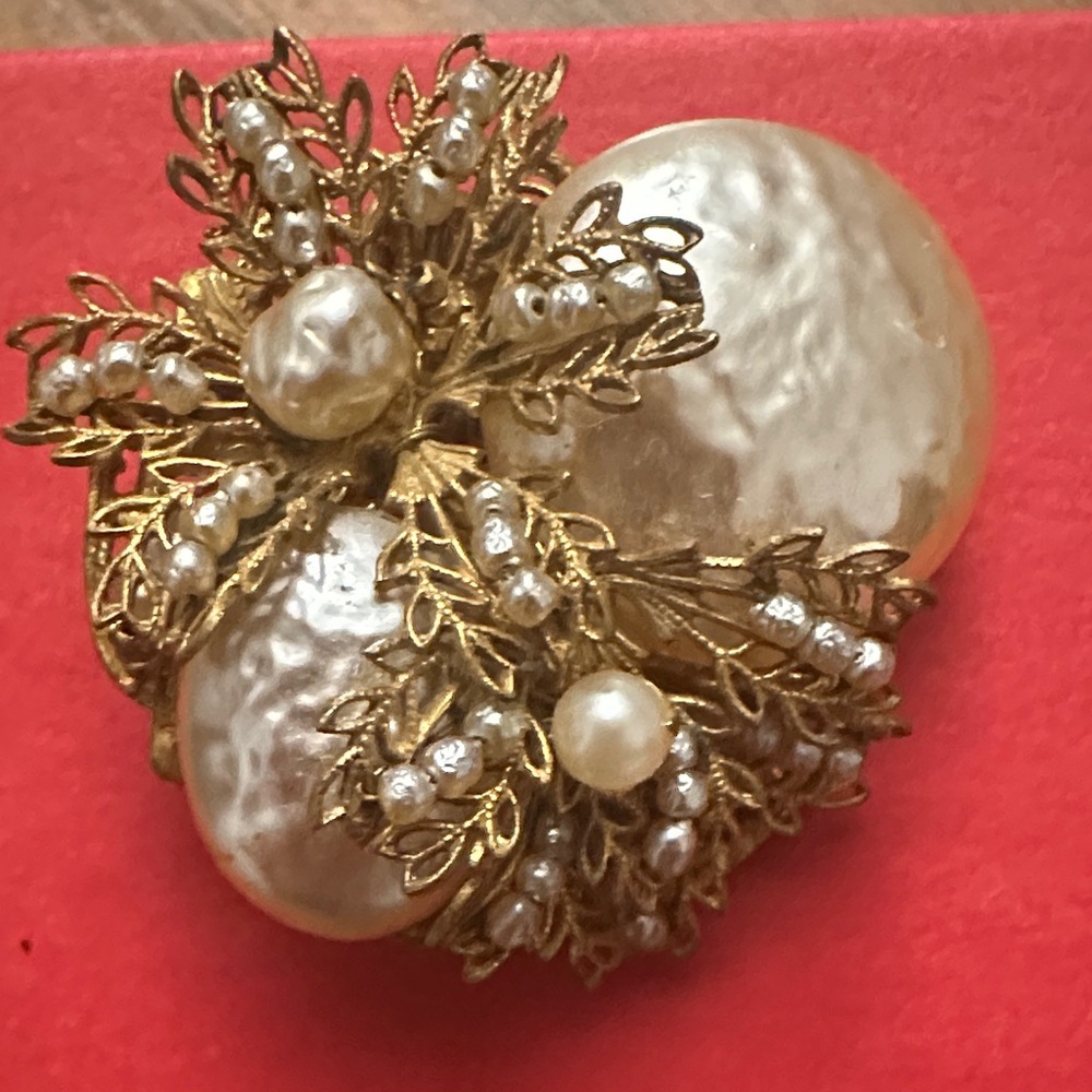 Rare Large Baroque Pearl Miriam Haskell Gold and Cream Brooch Pin